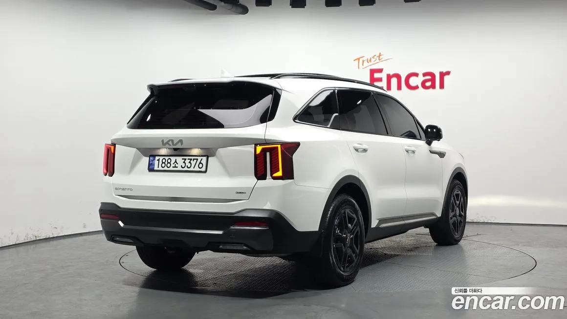 Kia Sorento — фото 4