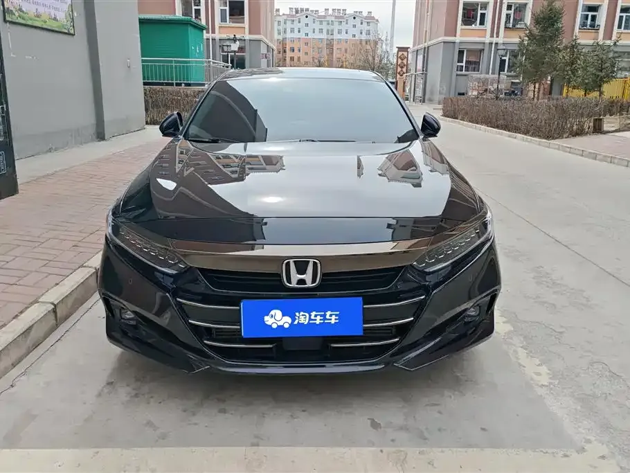 Honda Accord — фото 7