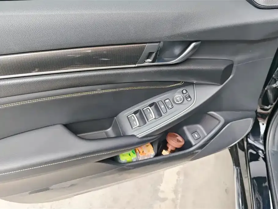 Honda Accord — фото 2