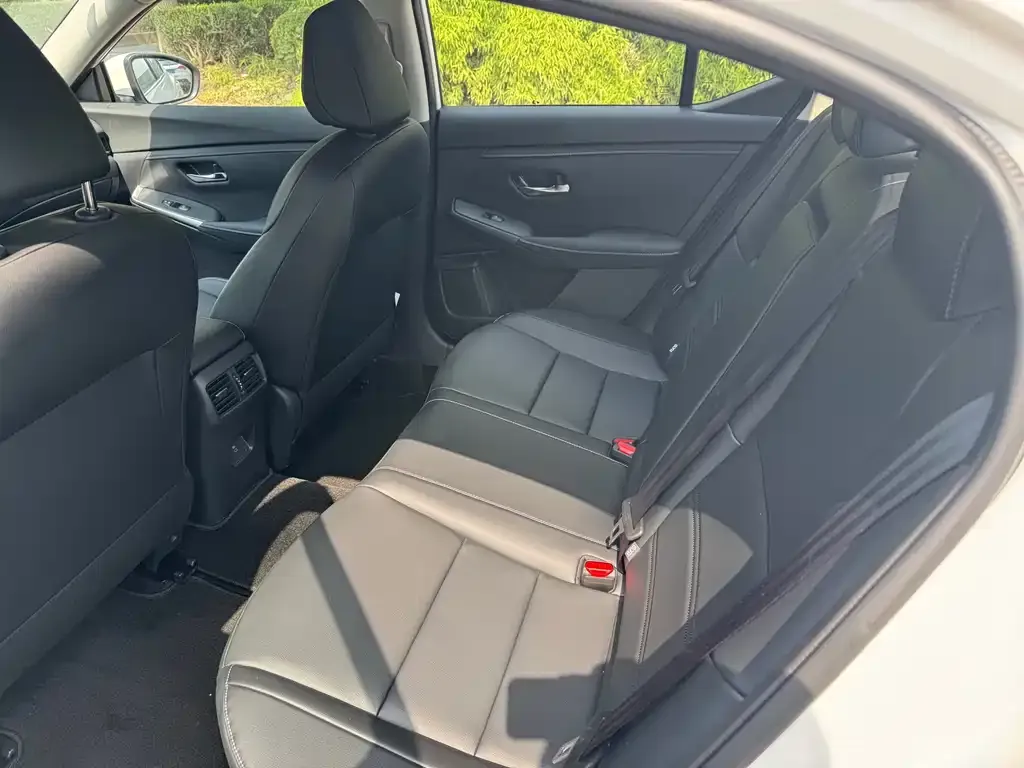 Nissan Sylphy 2025 из CN, фото 2