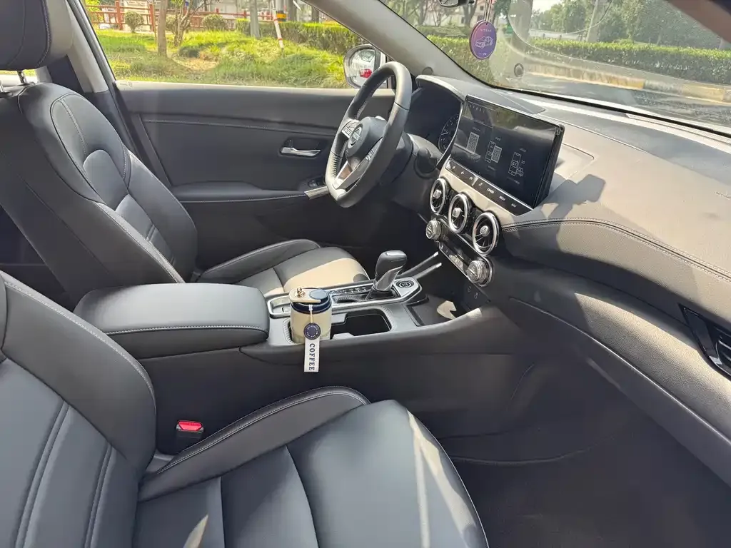 Nissan Sylphy 2025 из CN, фото 4