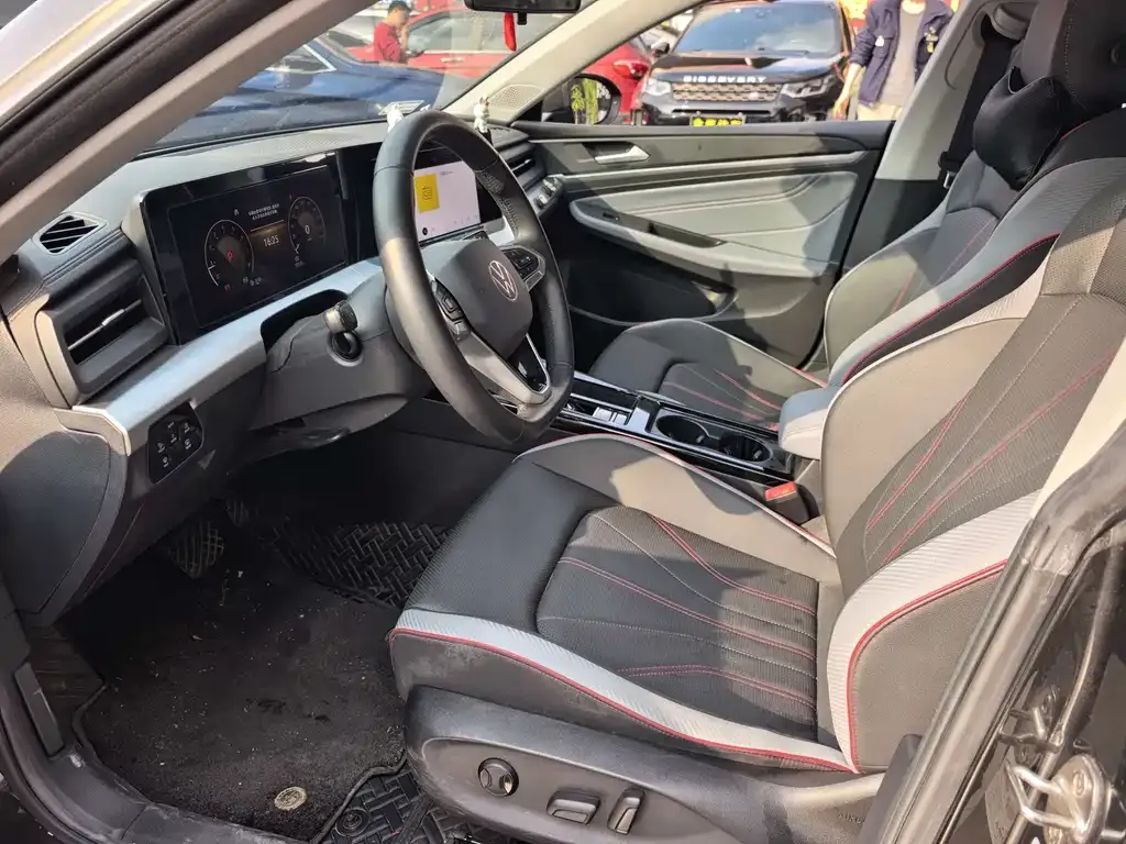 Volkswagen Lamando 2023 из CN, фото 4