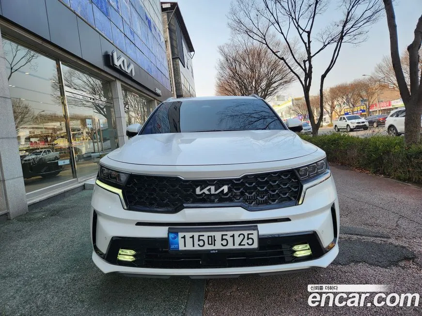 Kia Sorento — фото 8