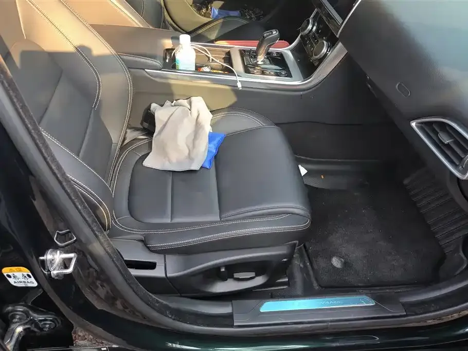 Jaguar XEL 2022 из CN, фото 2