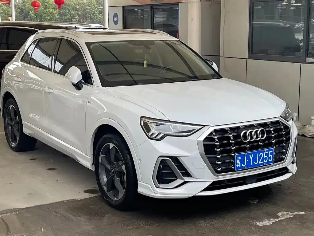 Audi Q3 — фото 2