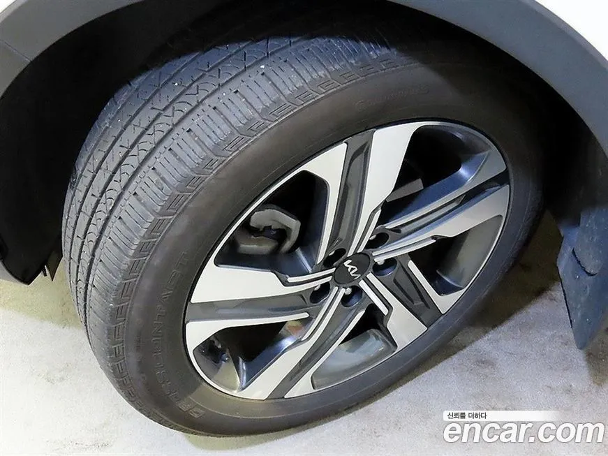Kia Sorento — фото 6