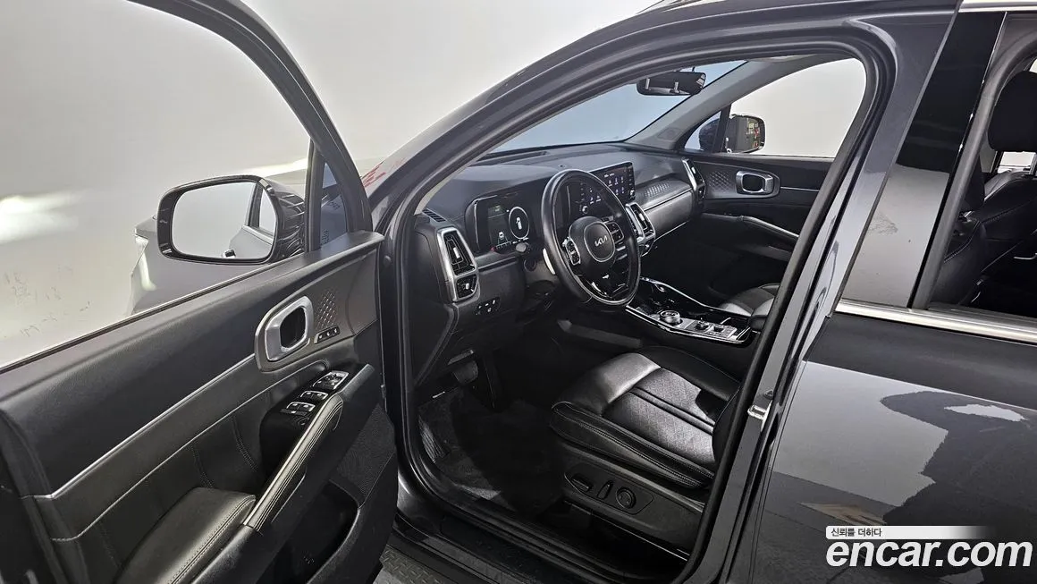 Kia Sorento — фото 7