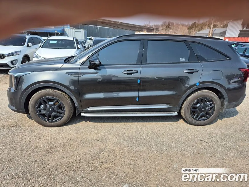 Kia Sorento — фото 7