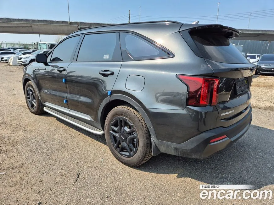 Kia Sorento — фото 8