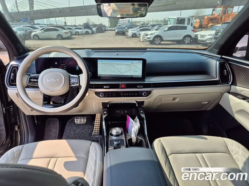 Kia Sorento — фото 5