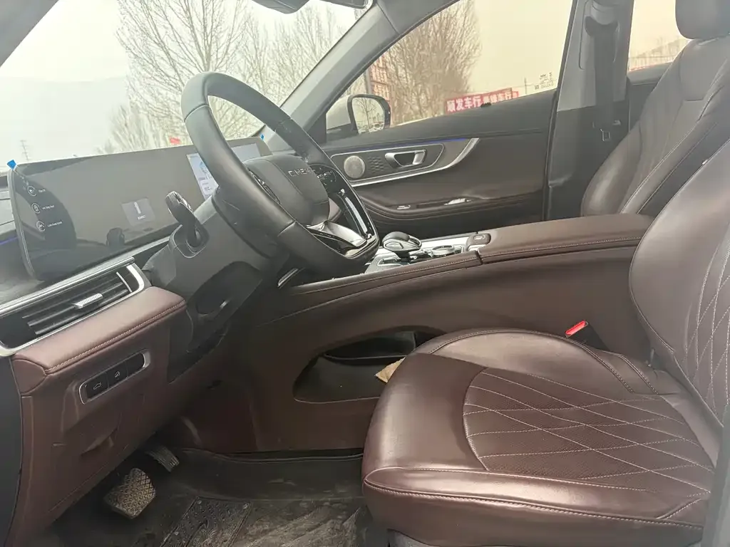 Chery Tiggo 8 PRO — фото 5