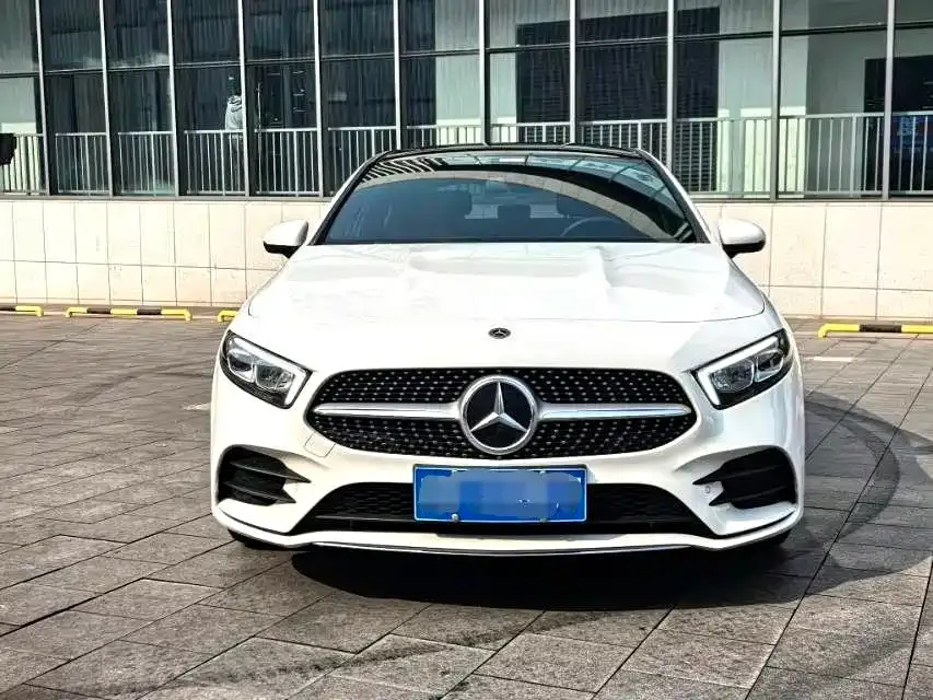 Mercedes-Benz A-Class 2023 из CN, фото 10