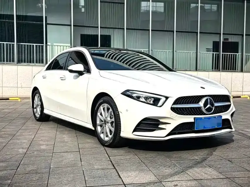 Mercedes-Benz A-Class 2023 из CN, фото 9