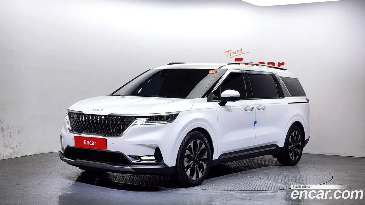 Kia Carnival 2023 из KR, фото 1