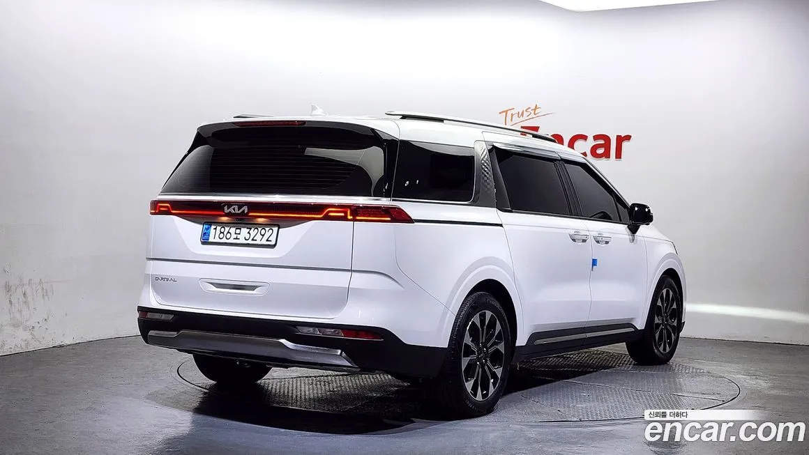 Kia Carnival 2023 из KR, фото 8