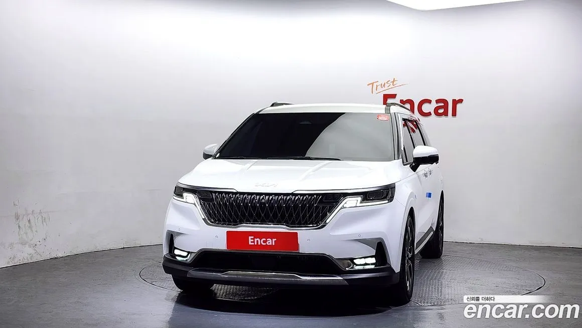 Kia Carnival 2023 из KR, фото 2