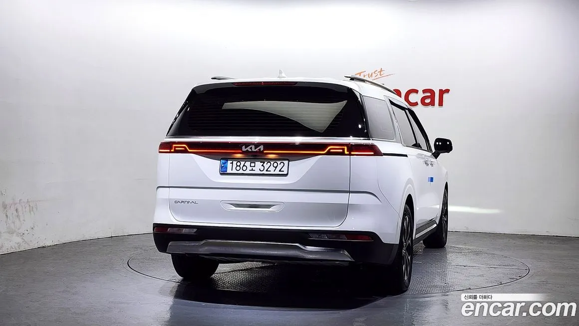 Kia Carnival 2023 из KR, фото 4
