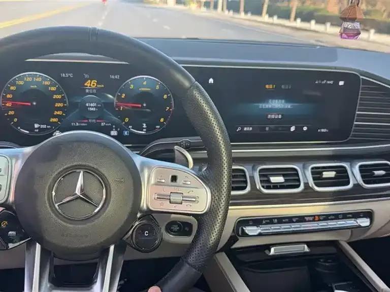 Mercedes-Benz GLE — фото 2