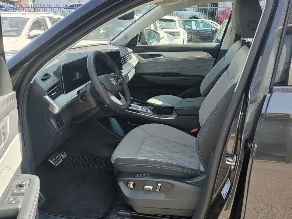 Volkswagen Tavendor 2025 из CN, фото 7