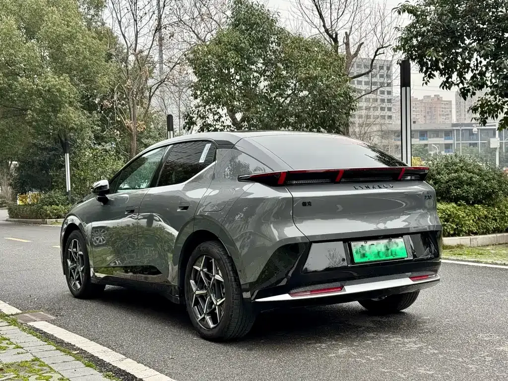 Lynk & Co Z20 2024 из CN, фото 9