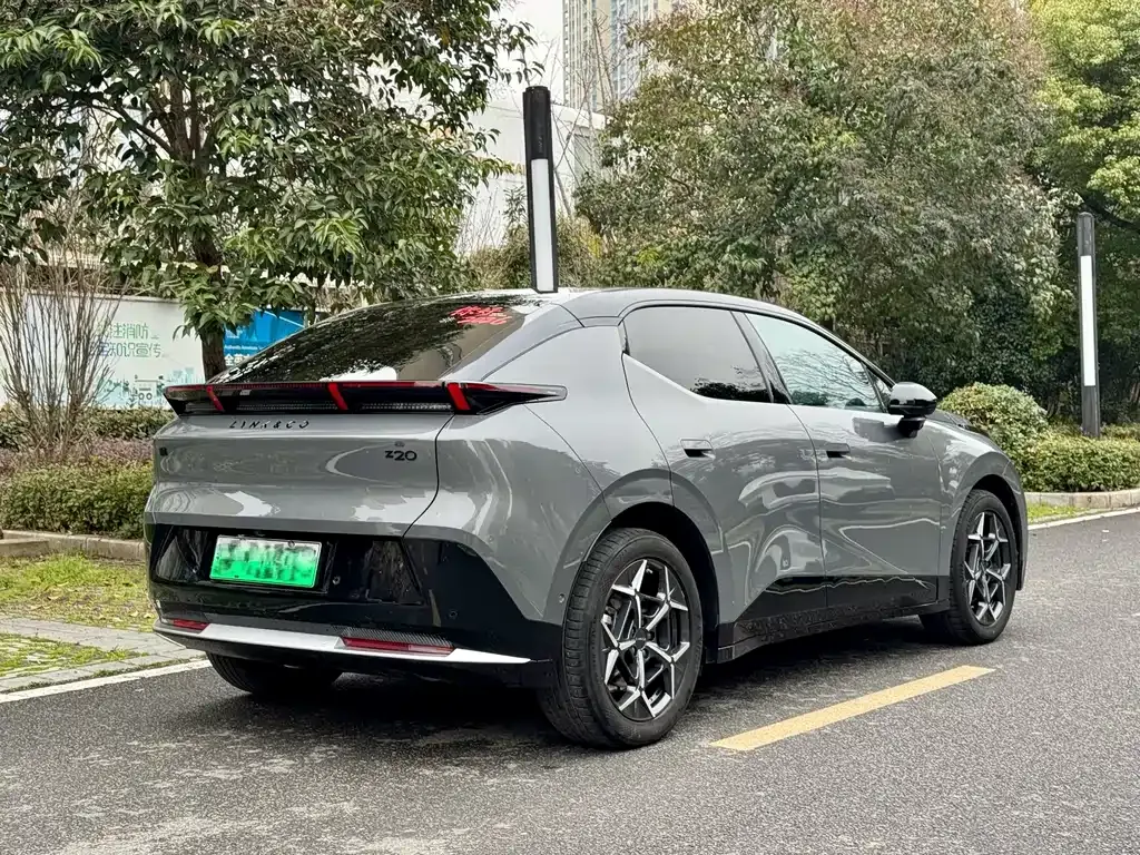 Lynk & Co Z20 2024 из CN, фото 4