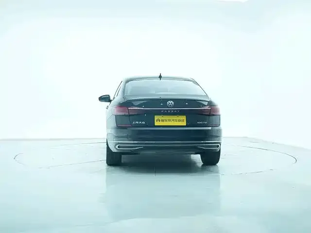 Volkswagen Passat — фото 3