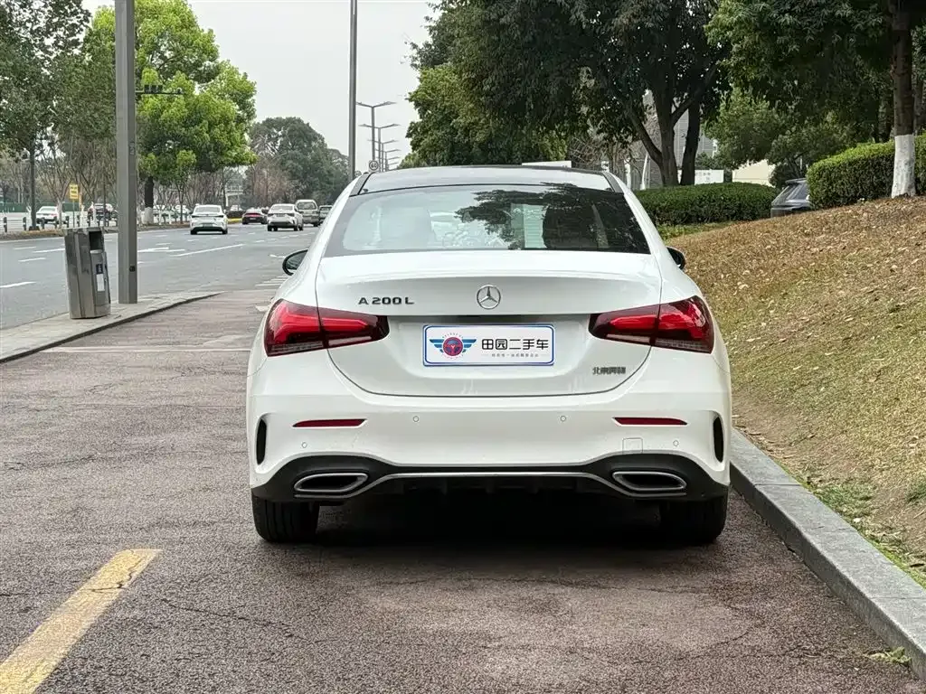 Mercedes-Benz A-Class 2023 из CN, фото 8