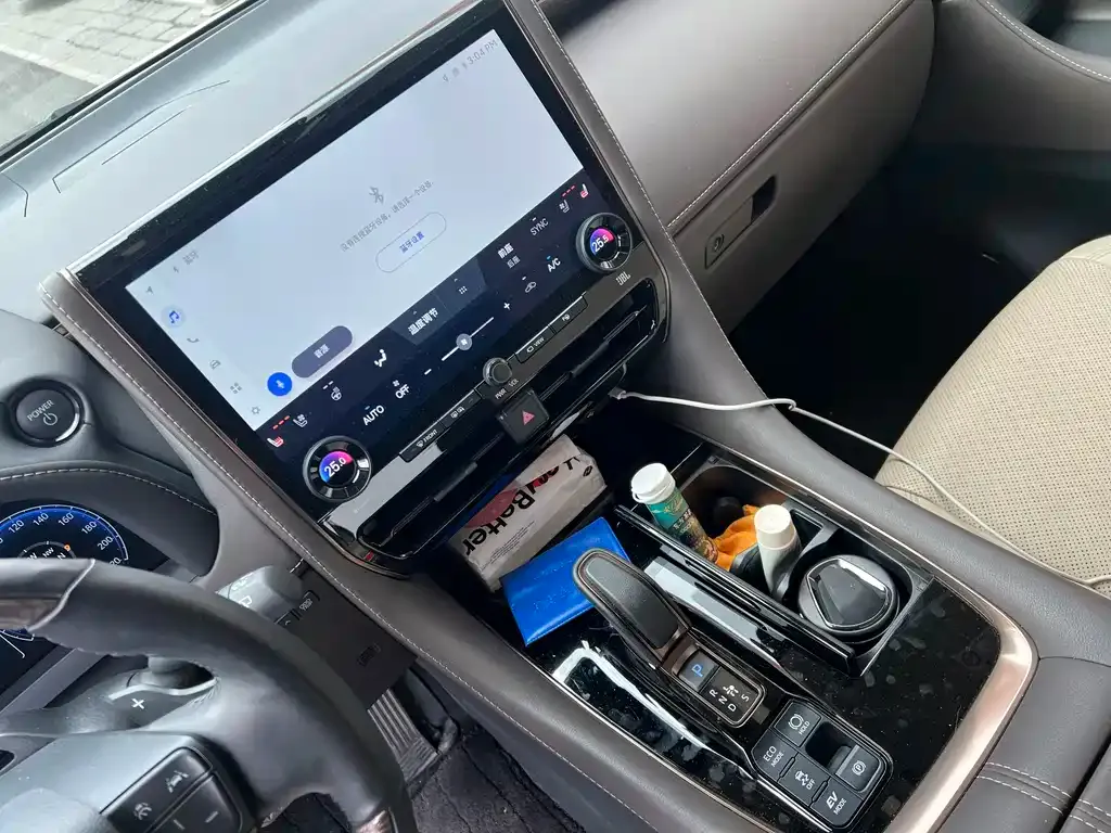 Toyota Alphard 2023 из CN, фото 3