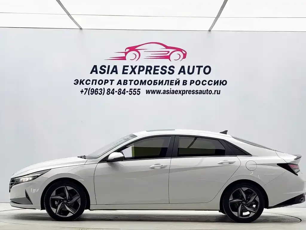 Hyundai Elantra 2023 из CN, фото 8