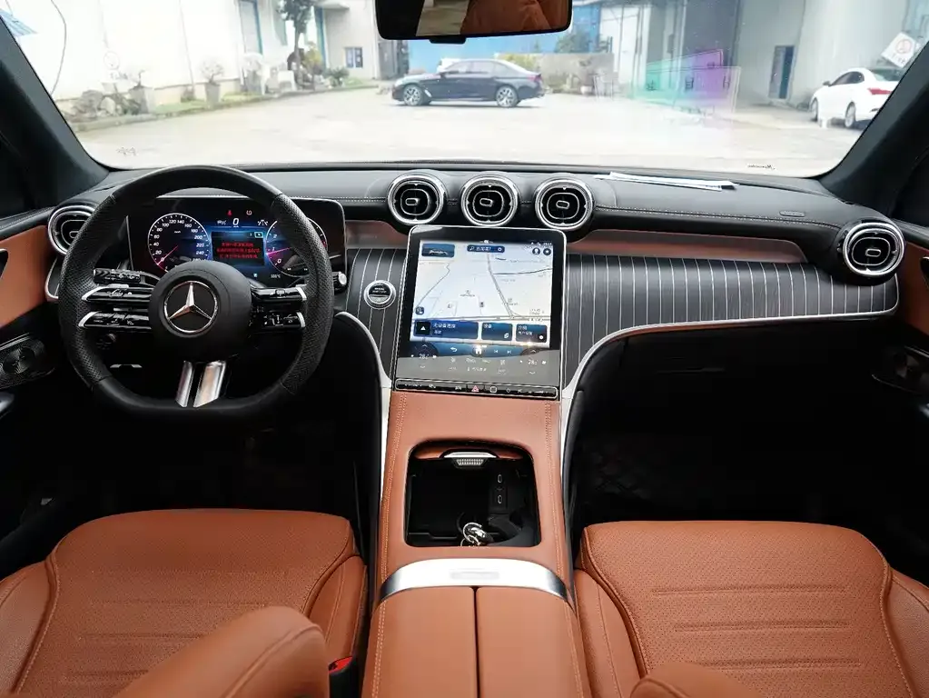 Mercedes-Benz GLC 2024 из CN, фото 5