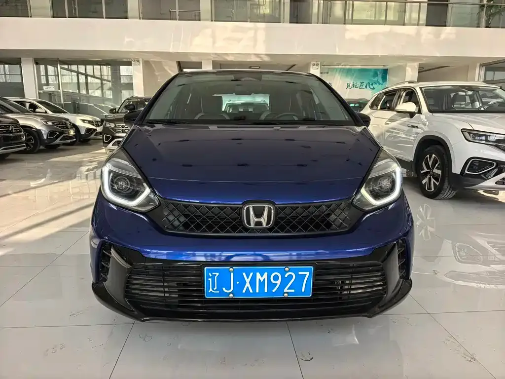Honda Fit — фото 8