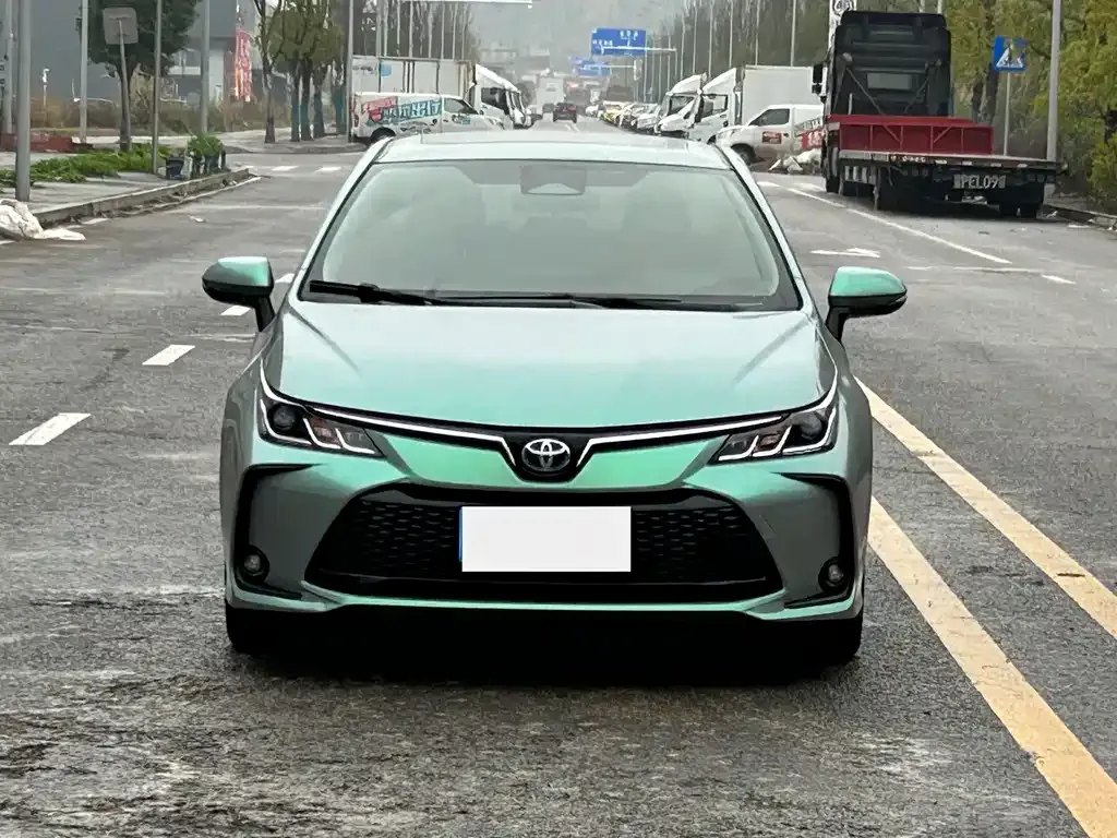 Toyota Corolla 2023 из CN, фото 5