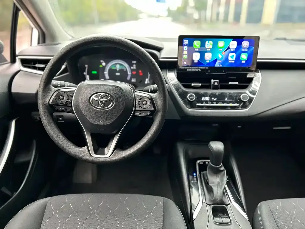 Toyota Corolla 2023 из CN, фото 10