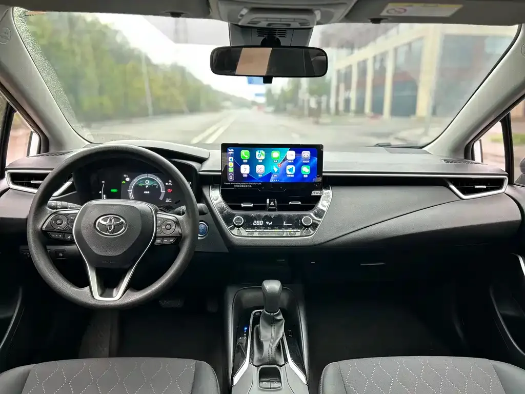 Toyota Corolla 2023 из CN, фото 7