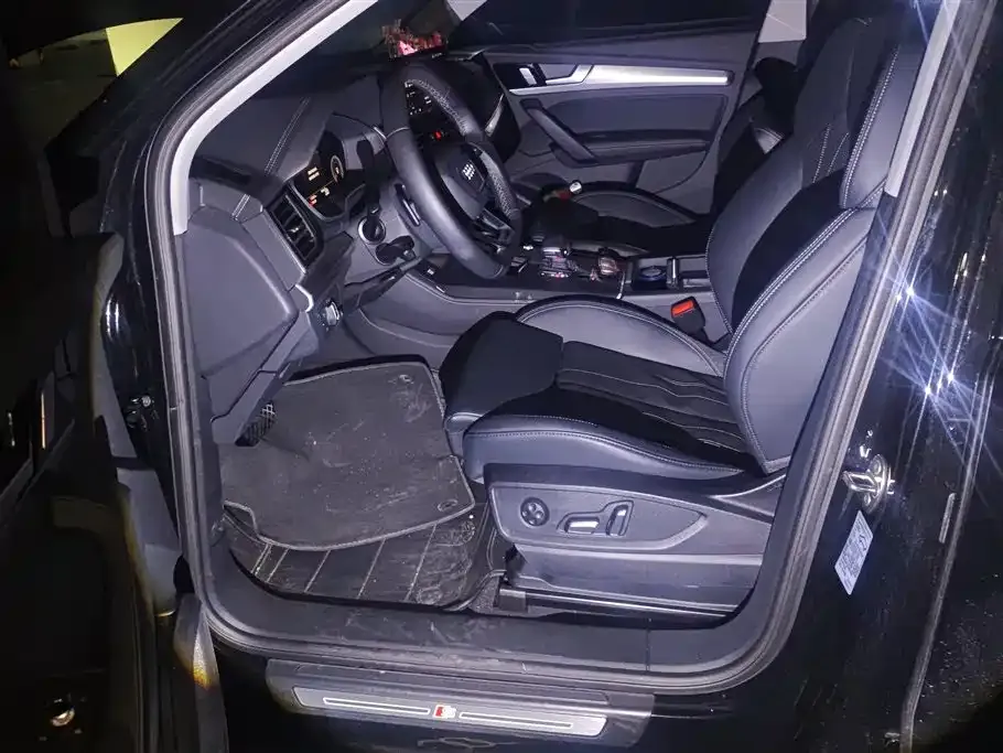 Audi Q5L 2025 из CN, фото 8
