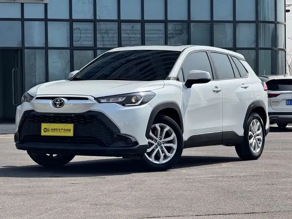 Toyota Frontlander 2023 из CN, фото 1