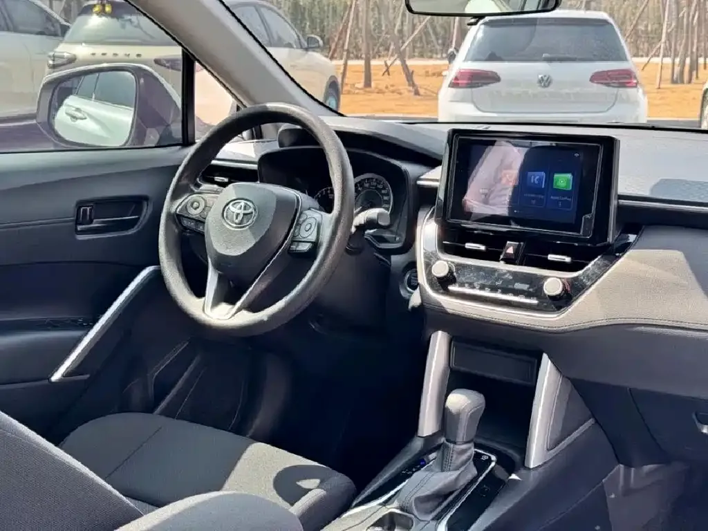 Toyota Frontlander 2023 из CN, фото 9