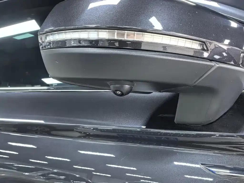 Volkswagen Tharu — фото 3