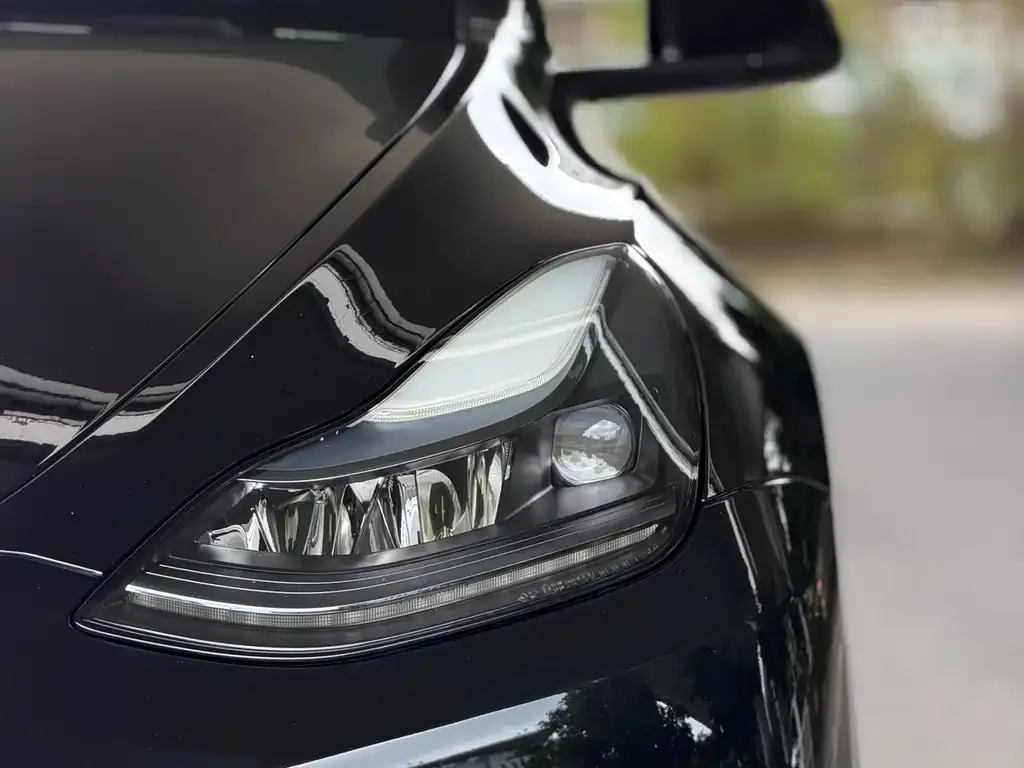 Tesla Model Y 2022 из CN, фото 2