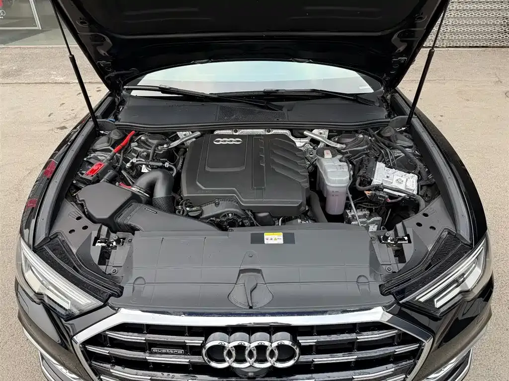 Audi A6L 2024 из CN, фото 7