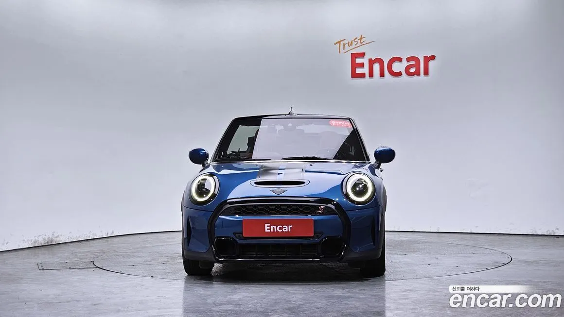 Mini Cooper Convertible 2022 из KR, фото 3