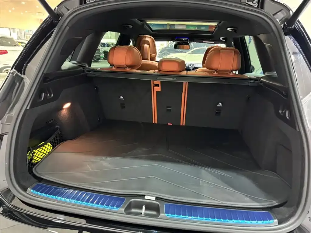 Mercedes-Benz GLC 2025 из CN, фото 2