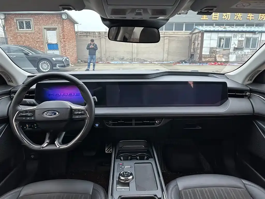 Ford Mondeo 2023 из CN, фото 3