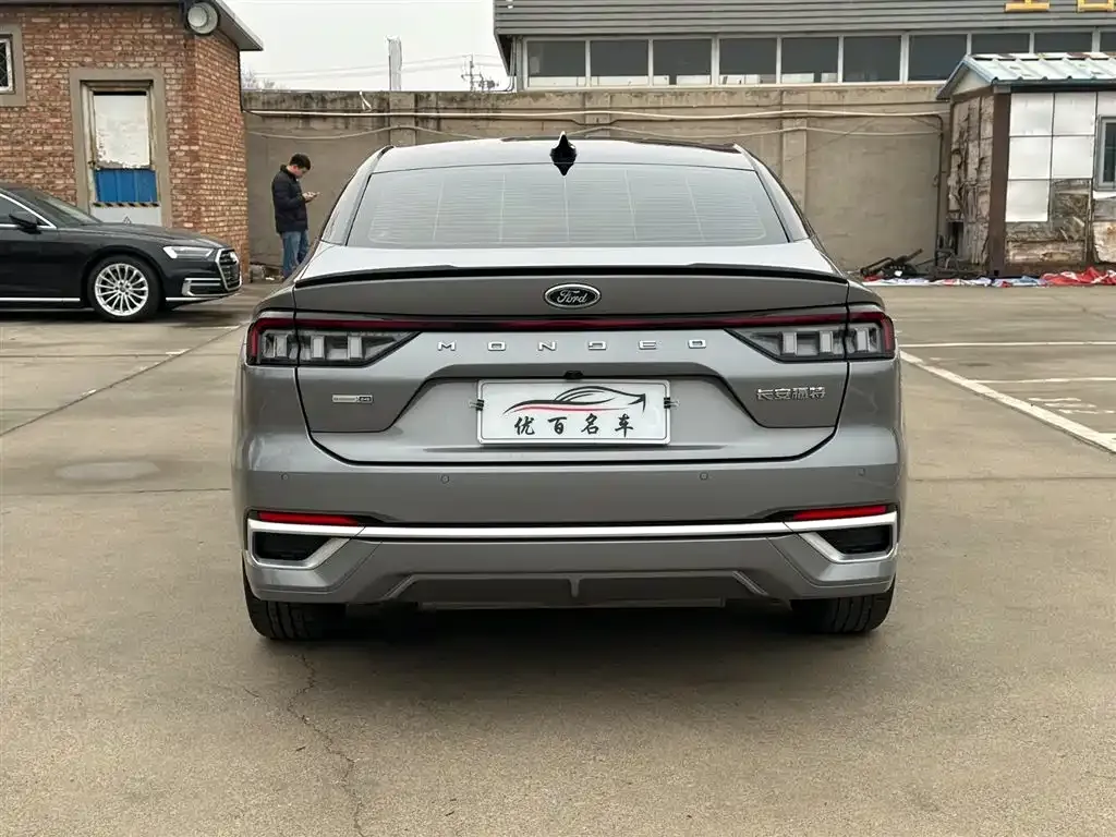 Ford Mondeo 2023 из CN, фото 8