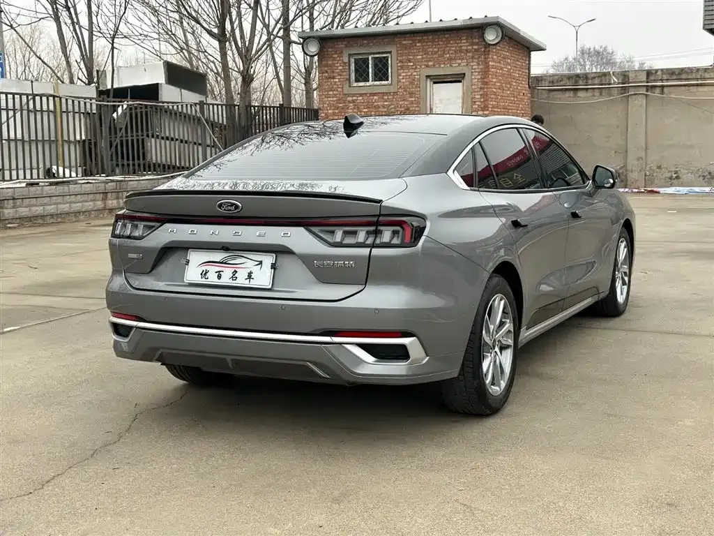 Ford Mondeo 2023 из CN, фото 4