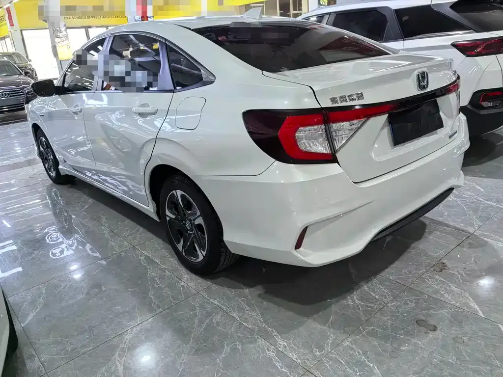 Honda Envix — фото 7