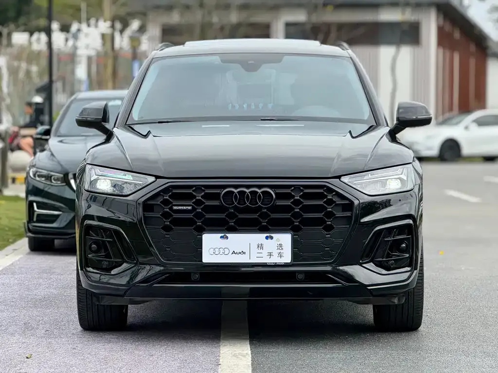 Audi Q5L 2022 из CN, фото 7