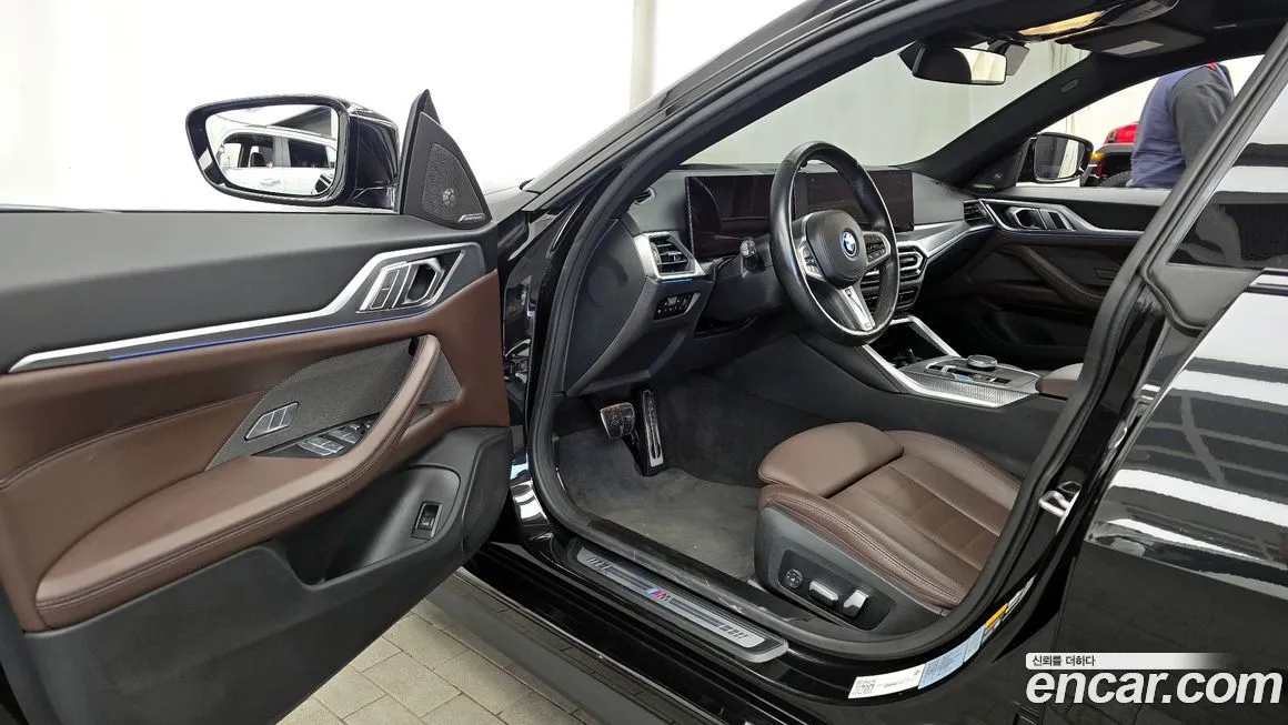 BMW i4 2024 из KR, фото 2