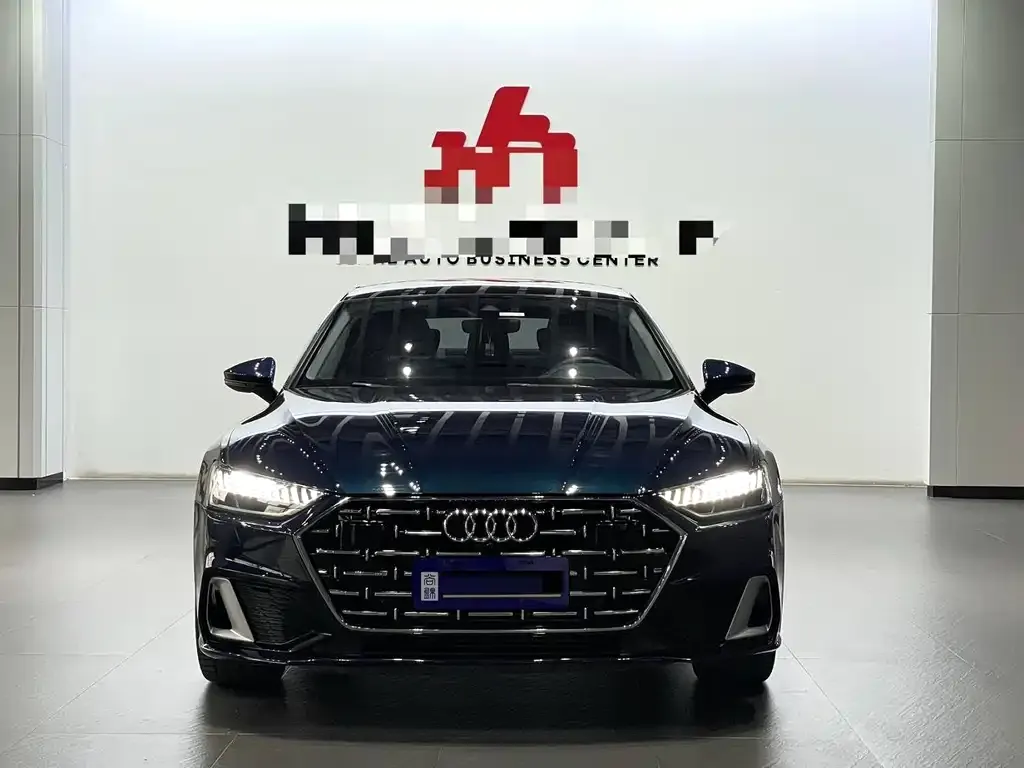 Audi A7L 2022 из CN, фото 4