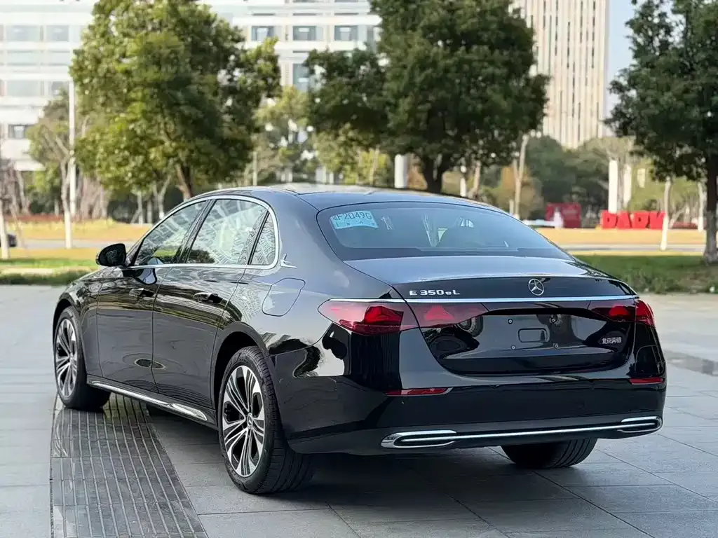 Mercedes-Benz E-Class New Energy — фото 6